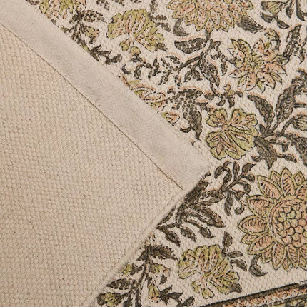 TAPETE DE ALGODÃO COM ESTAMPADO DE FLORES