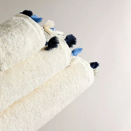 TOALHA DE BANHO POMPONS