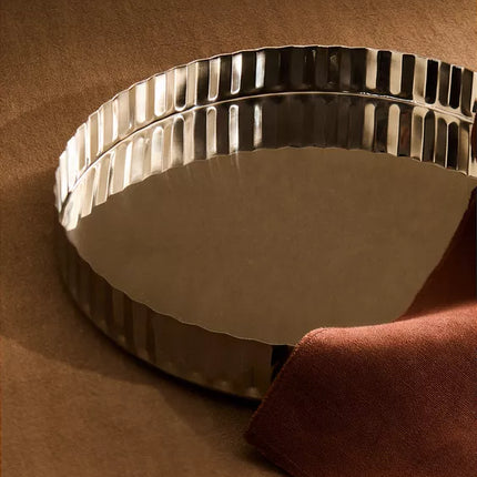 BANDEJA METAL REDONDA BORDAS ONDULADAS