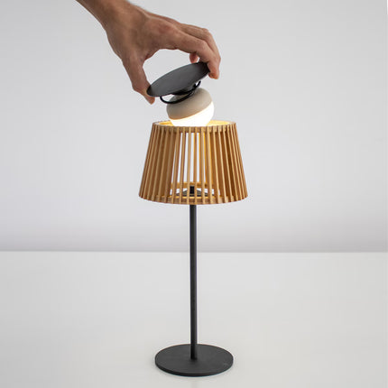 Candeeiro de Mesa Portátil de Exterior Solar e com Bateria Recarregável Okinawa