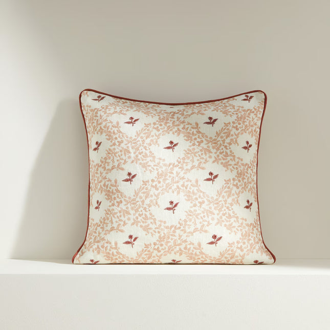 Almofada Decorativa Bordada Cotswolds