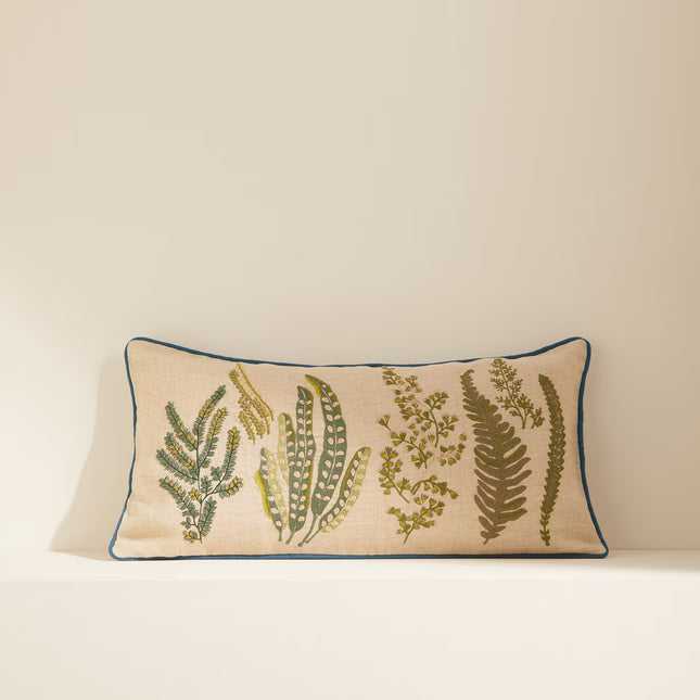 Almofada Decorativa Retangular Bordada Sambaia