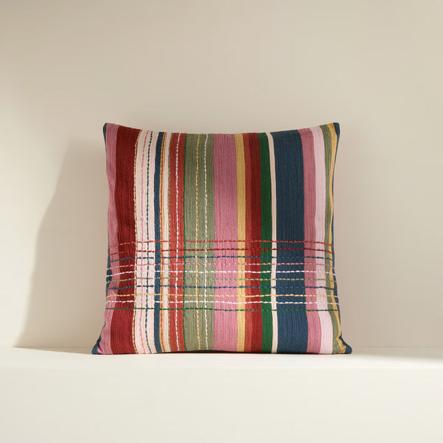 Almofada Decorativa com Bordado Turchi