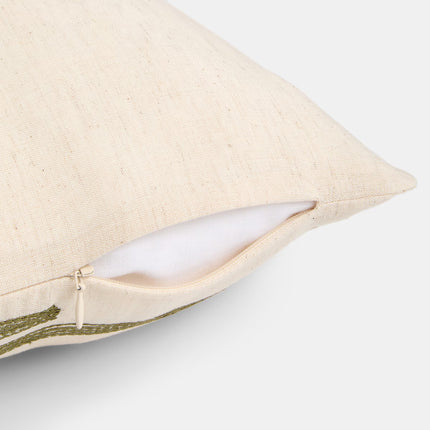Almofada Decorativa Retangular com Bordado Beira