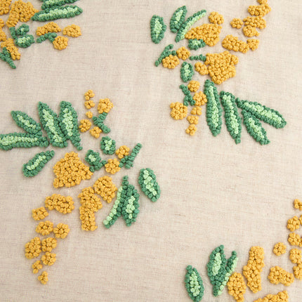Almofada Decorativa Bordada Mimosa