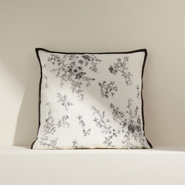 Almofada Decorativa Bordada Rose