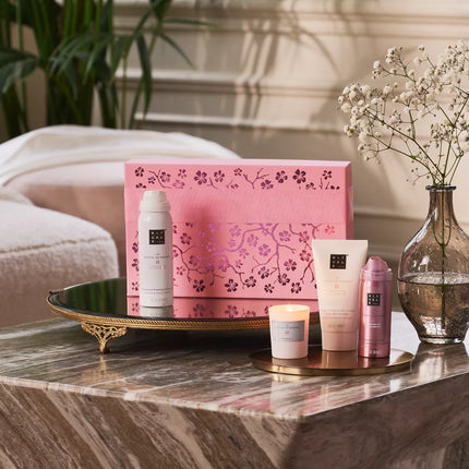 Gift Set S The Ritual of Sakura