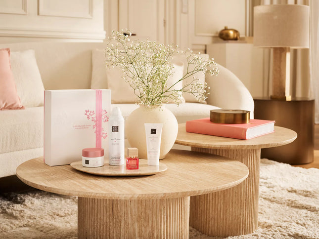 Gift Set M The Ritual of Sakura