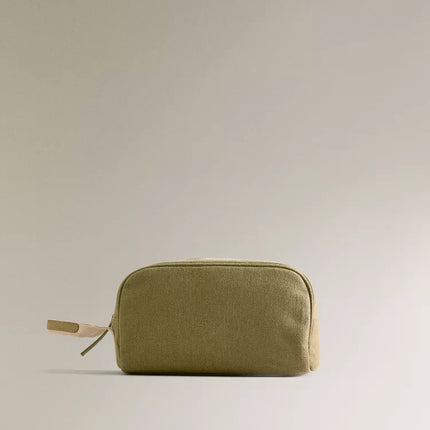 NÉCESSAIRE MINIMALISTA PORMENOR PELE