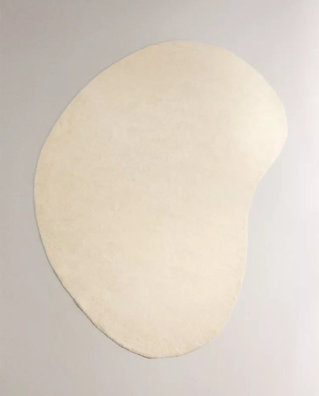 TAPETE IRREGULAR LÃ LISO