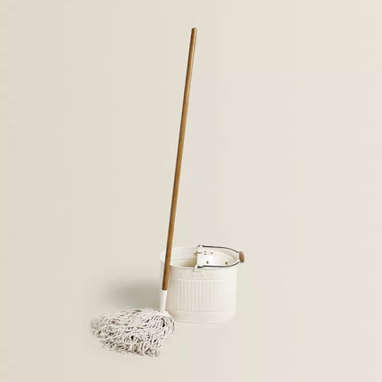 CONJUNTO ESFREGONA E BALDE