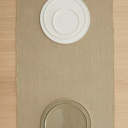 TABLE RUNNER 01