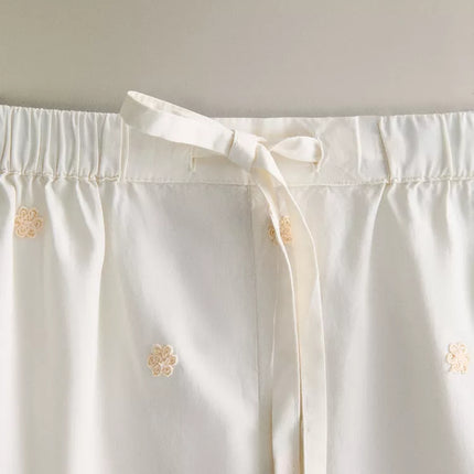 CALÇAS ALGODÃO BORDADOS FLOR
