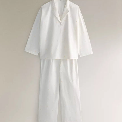 CAMISA DE ALGODÃO COM BORDADOS DE FLOR