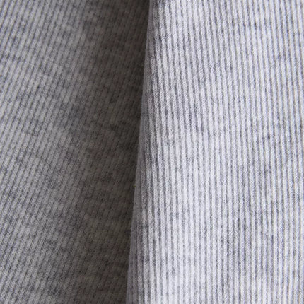 T-SHIRT EM ALGODÃO CANELADO