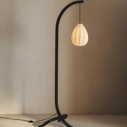 CANDEEIRO DE CHÃO MADEIRA