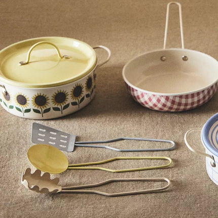 BRINQUEDO INFANTIL CONJUNTO UTENSÍLIOS