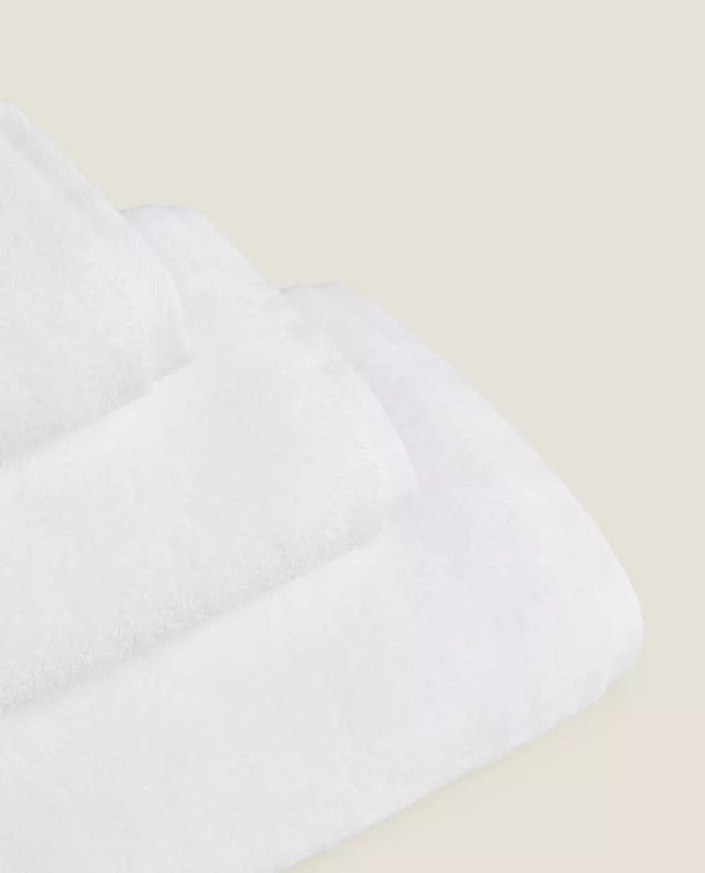 TOALHA BANHO ALGODÃO EXTRASSUAVE (700 GXM²)