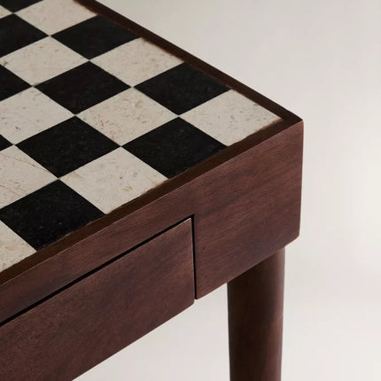 MESA AUXILIAR TECA TABULEIRO XADREZ MÁRMORE