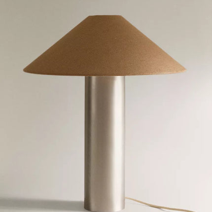 CANDEEIRO DE MESA BASE METAL