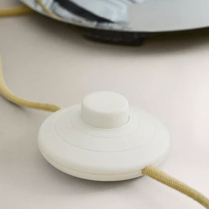 CANDEEIRO DE CHÃO VIDRO E METAL