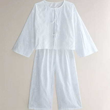 CAMISA DE ALGODÃO COM BORDADOS DE FLOR