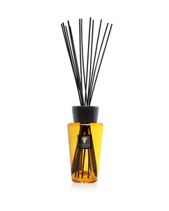 DIFUSOR LES PRESTIGIEUSES CUIR DE RUSSIE
