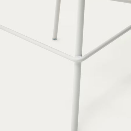 Banco alto Zunilda de chenille bege e aço com acabamento branco mate altura 65 cm FSC 100%