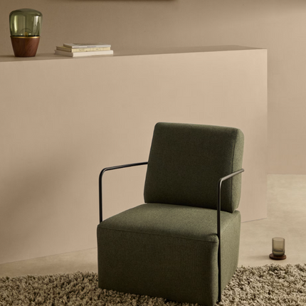 Poltrona Gamer verde e metal com acabamento pintado preto mate