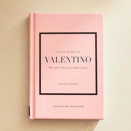 LIVRO 'THE LITTLE BOOK OF VALENTINO'