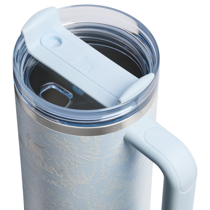 Copo térmico Stanley 1913 x LoveShackFancy Quencher® H2.0 FlowState™ | 1,18L