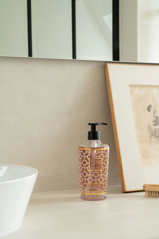 Gel para lavar as mãos para mulheres
