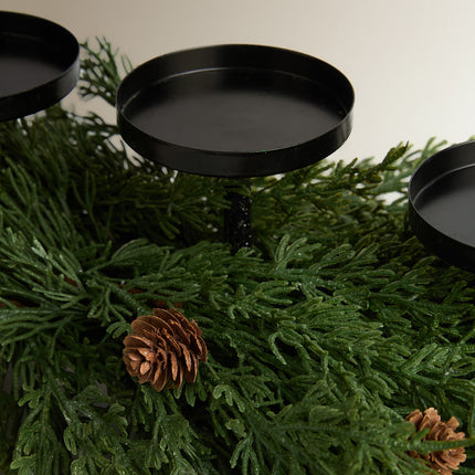 Centro de Mesa com Porta-Velas Cipreste e Pinhas Natal