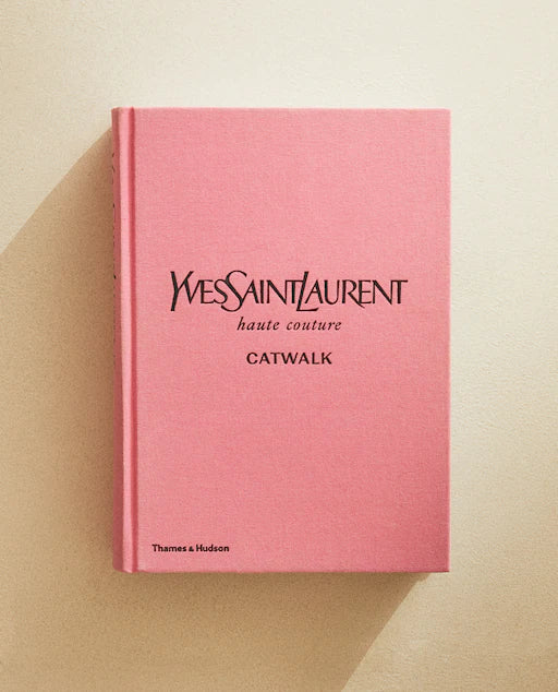 LIVRO CATWALK YVES SAINT LAURENT